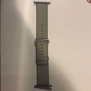 apple nylon band. green. 42mm